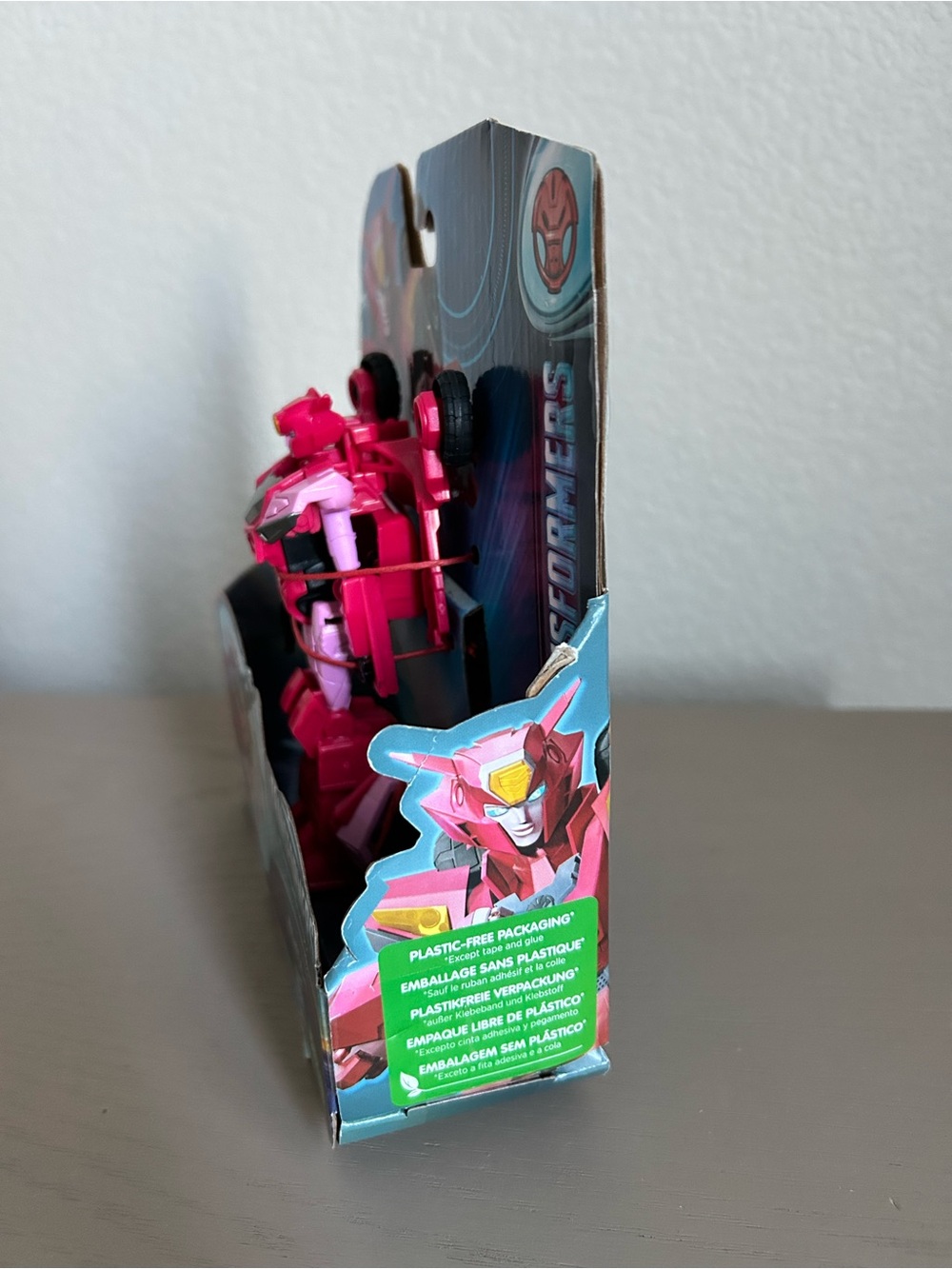 Hasbro Transformers EarthSpark Elita-1 Pink and Magenta Figure - Picture 4 of 6